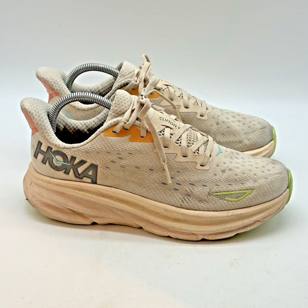 Hoka One One Clifton 9 Sneakers Women’s 9B Vanilla Lace Up Athletic Running Shoe
